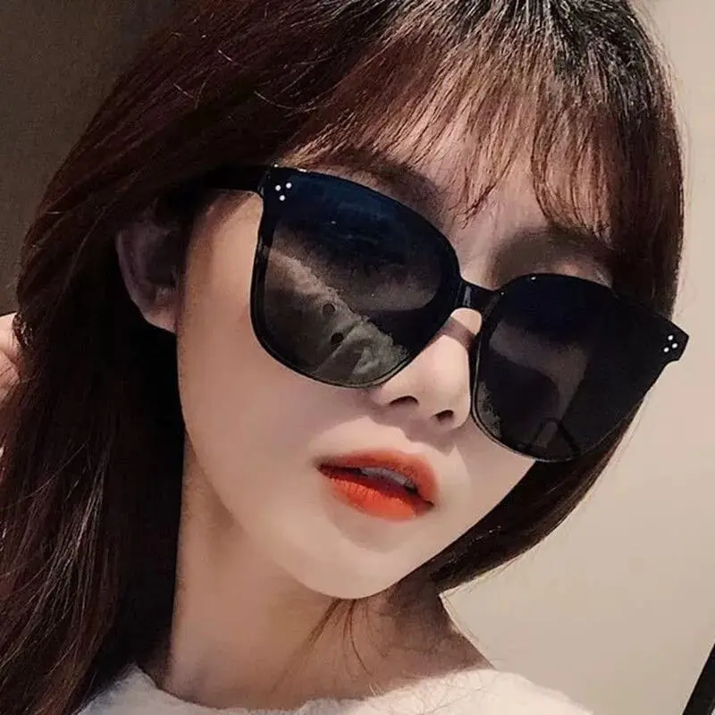 WD Kacamata Hitam Wanita Pria Korean Fashion Retro Black Sunglassess Unissex Kacamata Hitam Murah