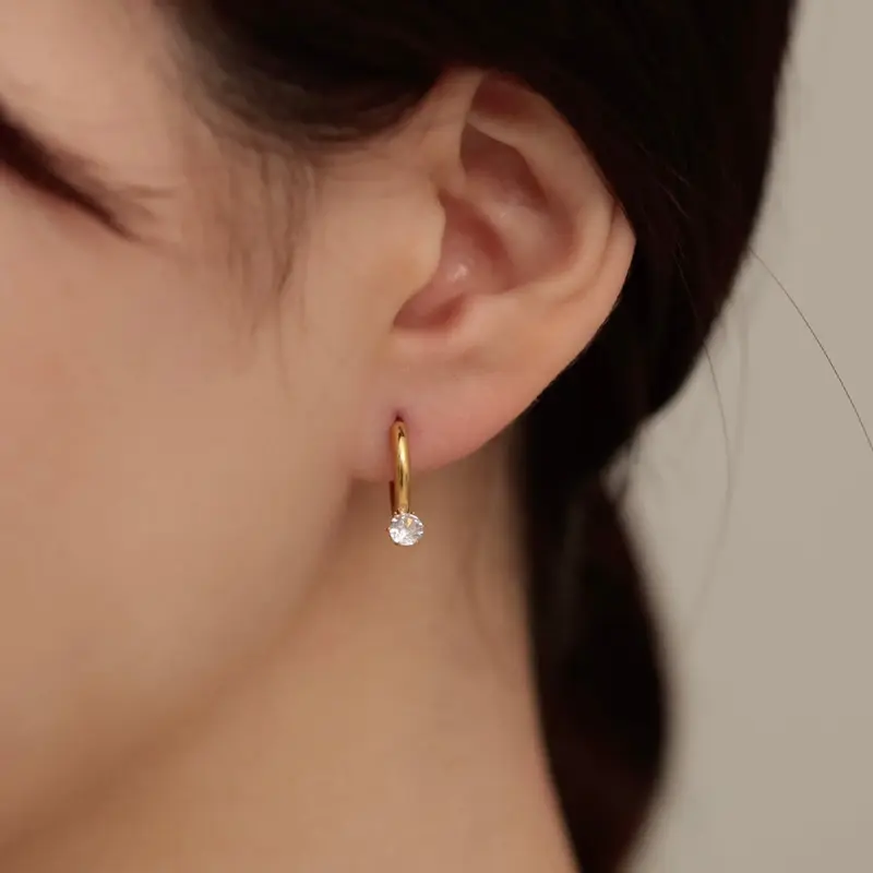 Kelisha Aksesories- Anting Wanita Titanium Permata High Quality Anti Karat Earrings