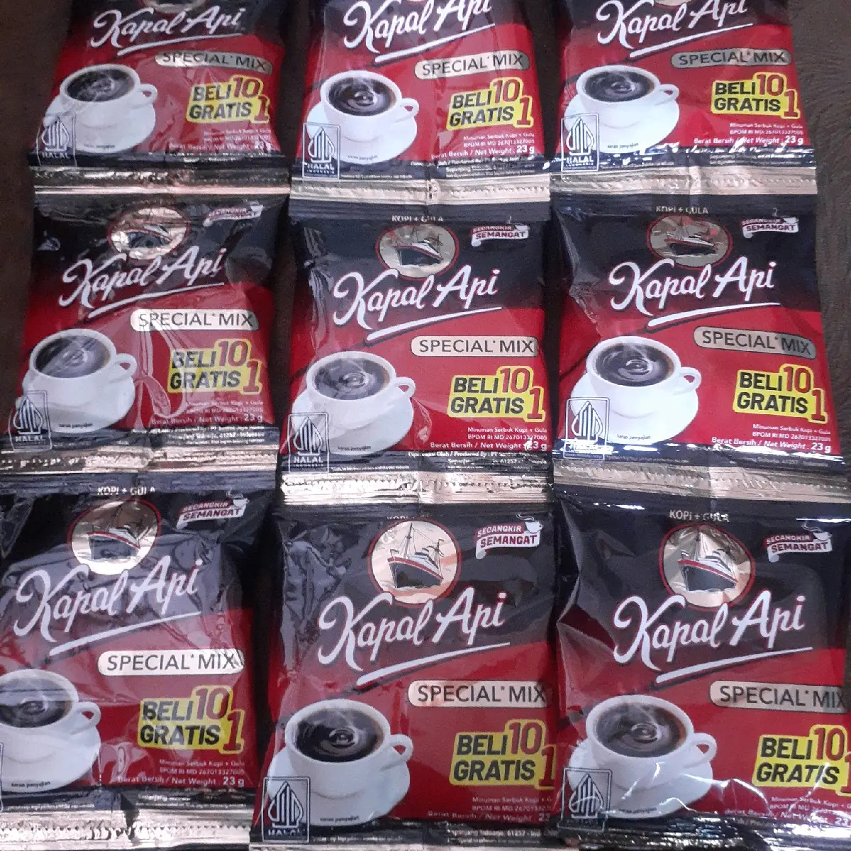 30 pcs kapal api sepecial mix 23g