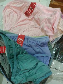 Product Review of CD Wanita Golden Nick GN Terang/Gelap/Pastel/Motif - Lembut dan Nyaman - Semi, Katun Cewek from q**d 1