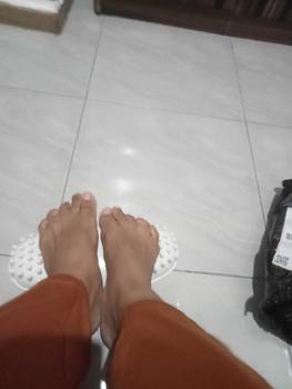 Product Review of Terapi Roller Multifungsi Pemijit Kaki Alat Pemijit Telapak Kaki Pijit Tubuh from t**5 2