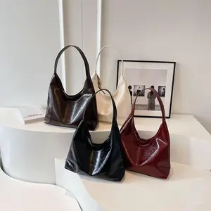 Totebag Aestetic Underarm Bag Kulit Premium Terbaru untuk Wanita Kuliah