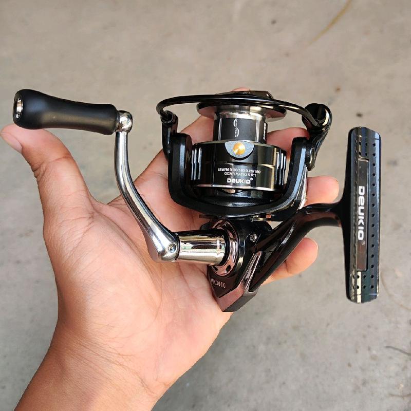 Máy Câu Cá DEUKIO VK2000-70000. Máy Đứng Tay Quay Nhẹ Tải Cá từ 9 - trên 30kg