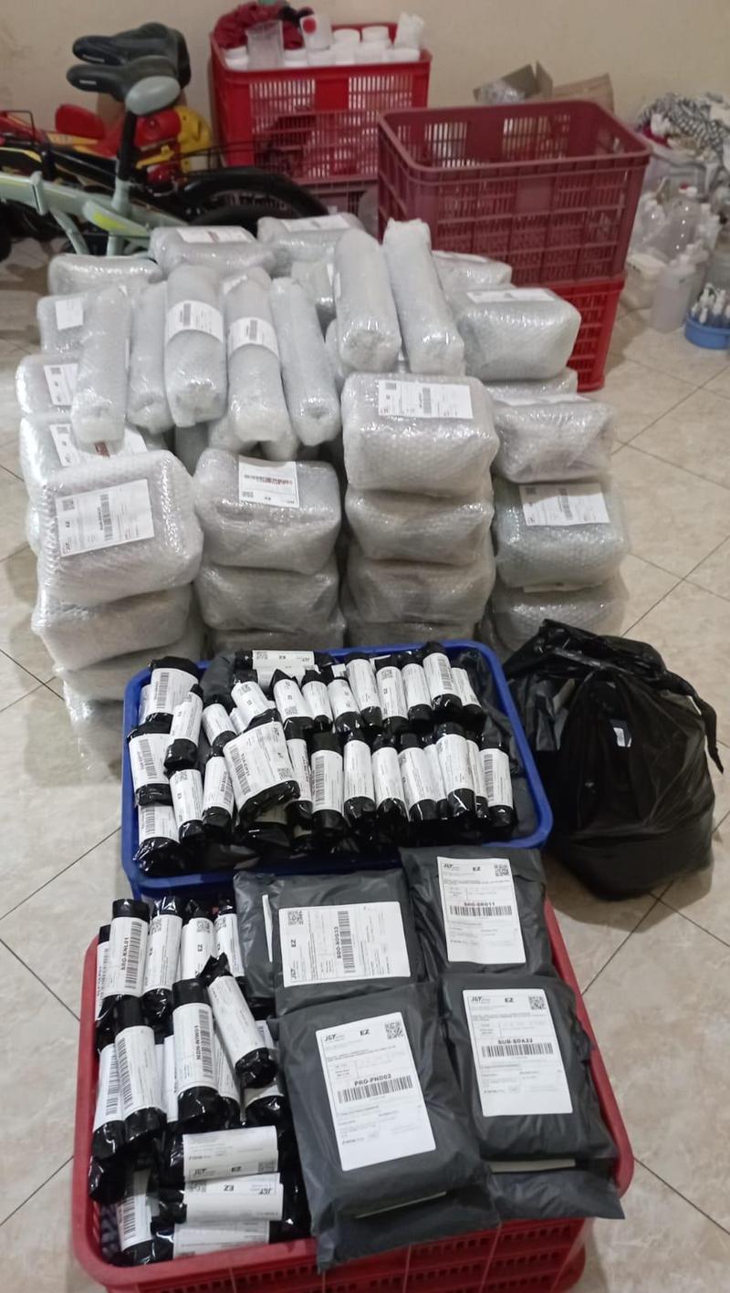Product Introduction of PROMO DISKON 50% Amplop Lebaran Panjang Bentuk Uang 50 pcs 2025 26