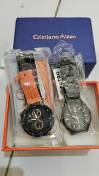 Product Review of CristianoAillenJamTanganPriaAnalog8895RantaiStainlessSteelChronographKacaSapphireWaterResistant3ATMWatchesWaterproof from N**k 0