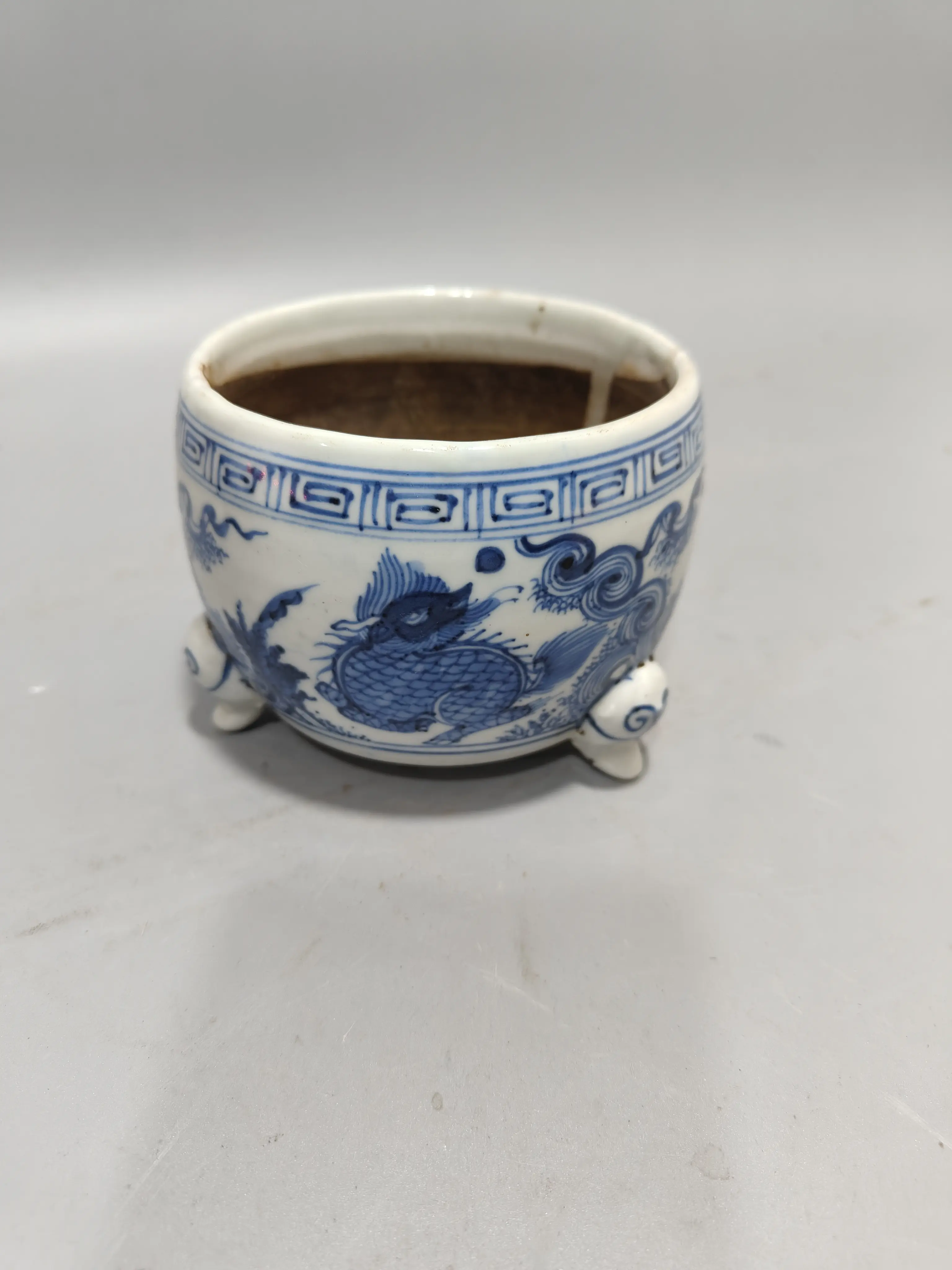Ming Dynasty blue and white porcelain incense burner.
