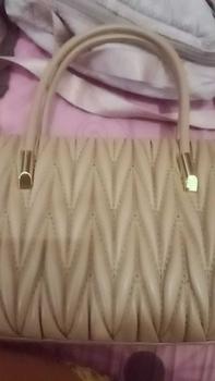 Product Review of MOCO Fashion Tas Selempang Wanita Hand Bag Tekstur Timbul Zigzag 2819 from p**9 1
