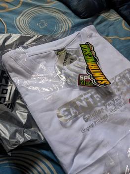 Product Review of Kaos Santri Santrinesia Ngaji Hunter Nyantri v18 from M**Y 1