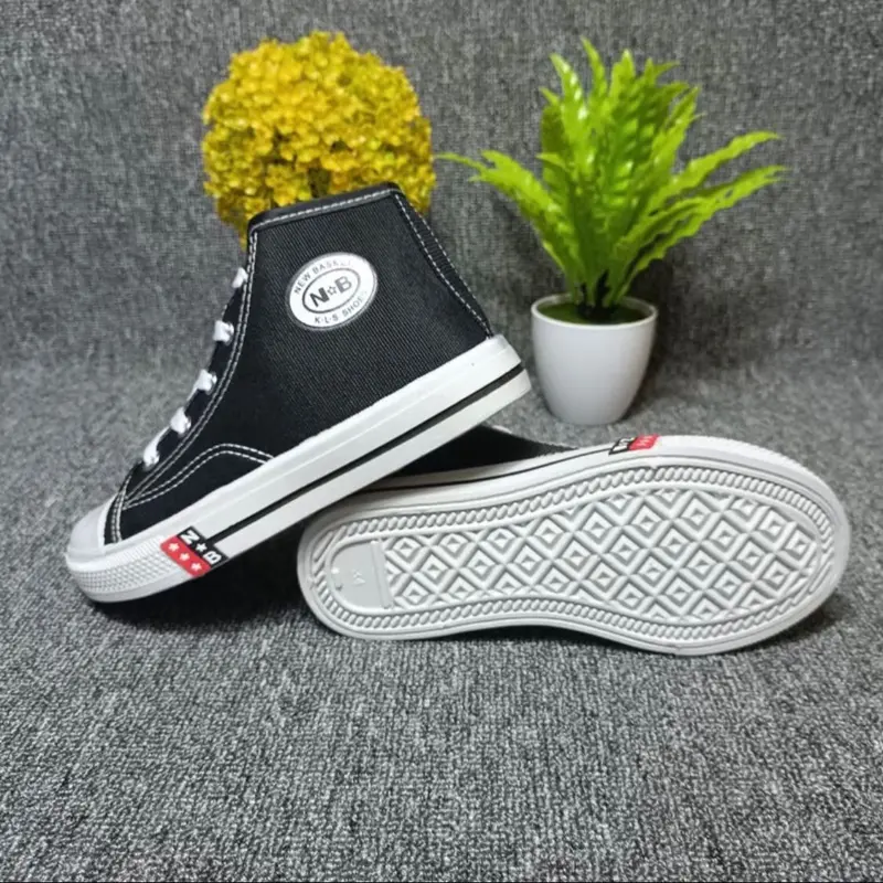 sepatu sekolah hitam putih tali N&B tinggi 30-40 (NB) sepatu sekolah anak nb tali terbaru 4