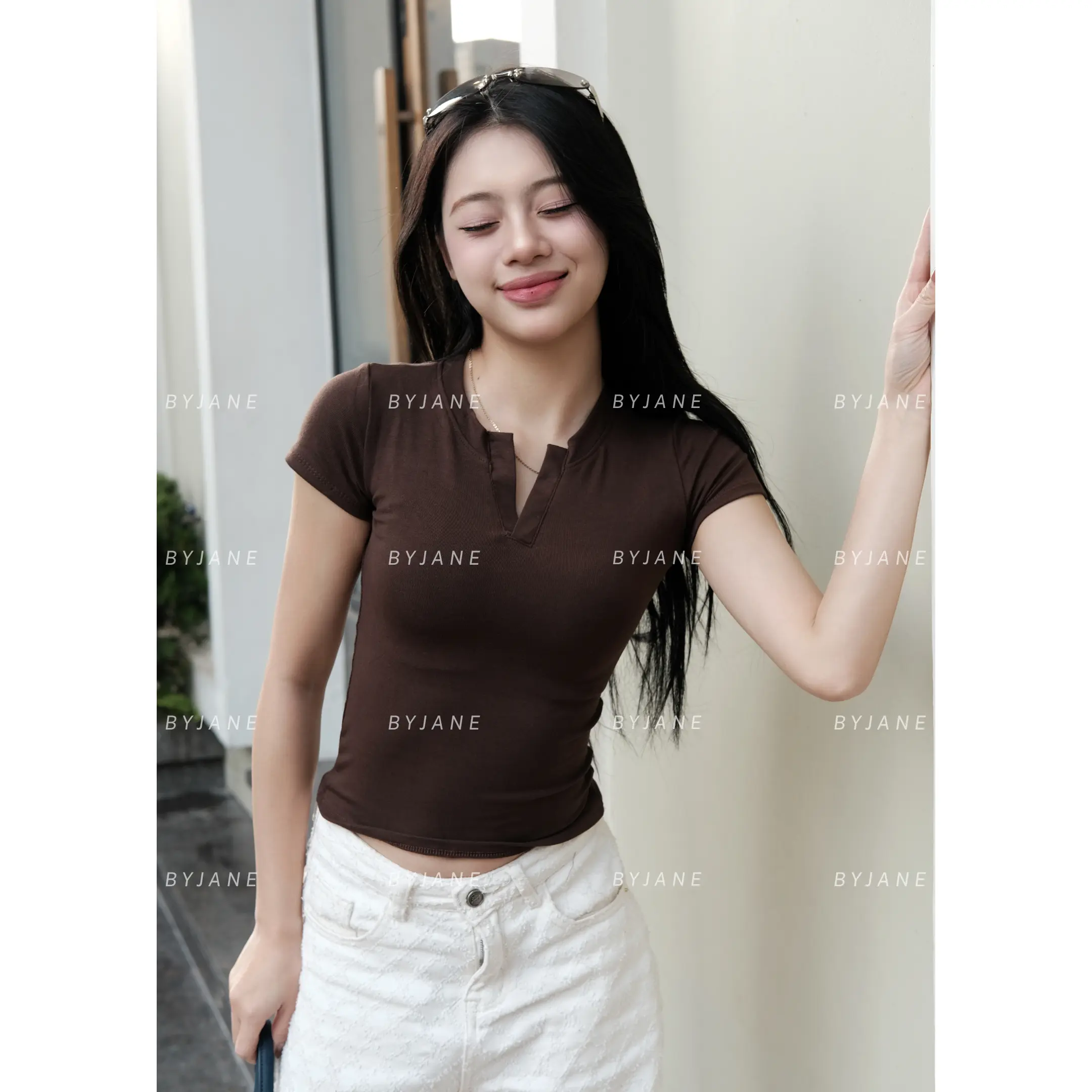 (MỞ BÁN) Áo Thun Cổ Trụ Tàu Ôm eo BYJANE-356 | BigBuy360 - bigbuy360.vn