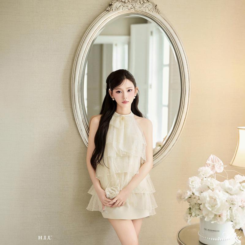 Bibi Top | Áo kiểu nữ thiết kế tối giản vải Voan mịn HIU Fashion | dáng Xếp ly tầng style tiểu thư HIU design