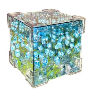 Luz Nocturna de Cubo de Flor de Tulipán LED (4 Colores) - Decoración Floral Artificial Hazlo Tú Mismo, Decoración Creativa para Escritorio y Mesita de Noche, Regalo para Novia para San Valentín/Día de la Madre/Cumpleaños de Niños