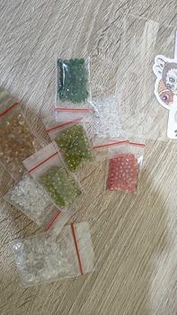 Product Review of kristal ceko bulat manik payet kristal beads ukuran 4 mm per 50 pcs crystal manik  tempel  kristal from B**u S**u A**a 0