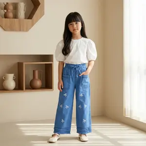 Celana Jeans Anak Perempuan Terbaru Saku Depan Bahan Denim Motif Pita Dan Bintang Baggy Straight Wide Leg Pinggang Elastis Bebas Setel Kekinian Dan Nyaman Di Pakai