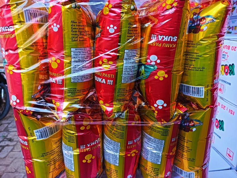 Product Introduction of Snack Chiki Komo Berhadiah Uang Jika Beruntung | Jajanan Snack Ciki Jadul | Snack Ciki Rasa jagung Panggang Berhadiah Isi 40 pcs Perkarton 12