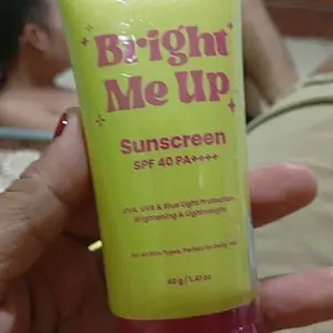 [Hero] SCORA Bright Me Up Sunscreen 40 gr Sunblock Mencerahkan Melindungi UV Menyerap