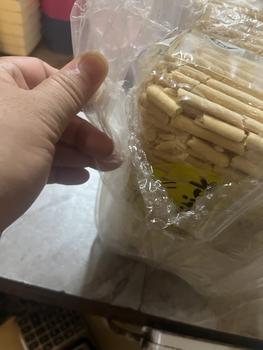 Product Review of FINGER STICK PLAIN BISCUIT BUNDLE (2 PIECES) (500 GRAMS) from A**j 2