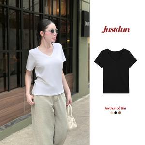 Áo thun cổ tim chất cotton basic thanh lịch form rộng Justdun A5