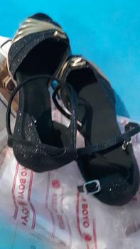 Product Review of YAN Sepatu Dance Wanita Sepatu Hak 5cm Sepatu Dansa Latin/ Line Dance from j**y 0