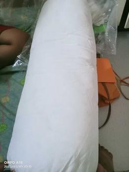 Product Review of Guling Tidur Dacron Reveire Mignon Bolster bantal  hotel from d**a 3