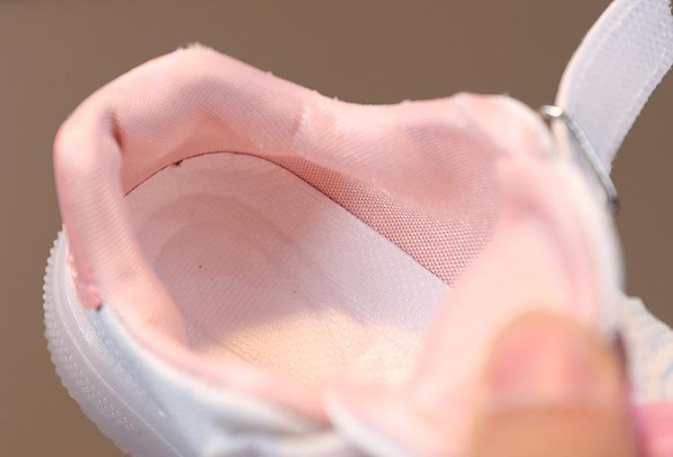 Product Introduction of Children&#039;s shoes spring and autumn sports shoes leather breathable flashing shoes children&#039;s shoes 11