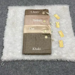 Herscarves Fiesta Embossed Koleksi Raya S Scarves dengan Desain Embossed yang Elegan