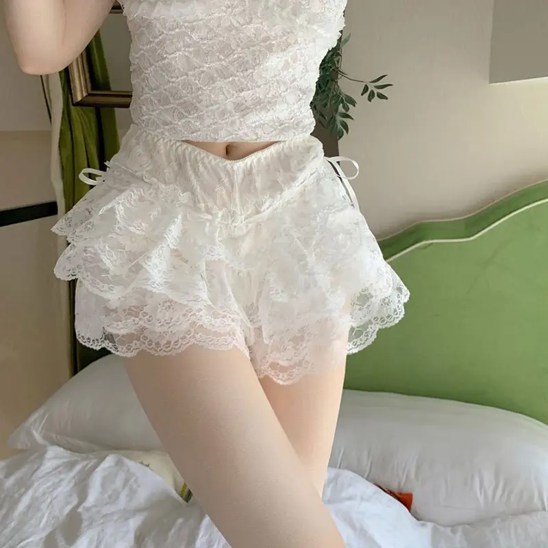 Quần đùi ren tầng bánh mỏng, dành cho nữ