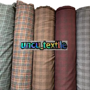 Kain semi wool Korea kotak-kotak dapat digunakan untuk membuat berbagai pakaian, seperti blazer, celana, rok, dan seragam couple. Kain ini cocok untuk semua kalangan, mulai dari anak-anak, remaja, dewasa, hingga orang. tulebar 150cm