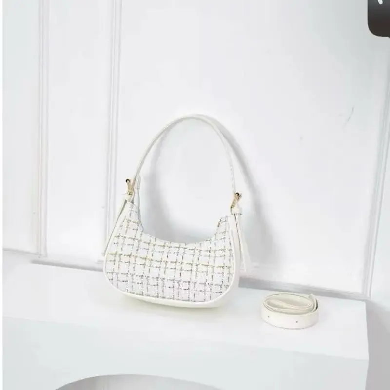 Tas Selempang Model Bagus Elegan Kekinian untuk Wanita Dan dapat THR bagi yang beruntung 0