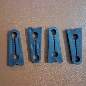 4Pcs Karet Peredam Getar untuk Pengunci Pintu Mobil Tebal Tahan Air Solusi Tepat Mengurangi Getaran dan Suara Pintu Mobil Car Dashboard Universal