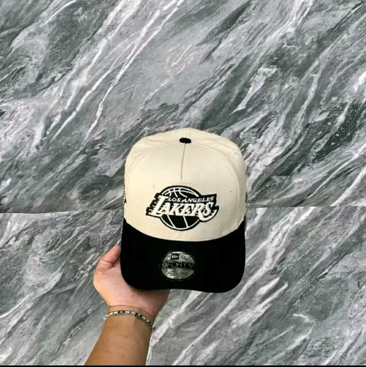 TOPI BASEBALL LKRS CREAM KOMBI HITAM