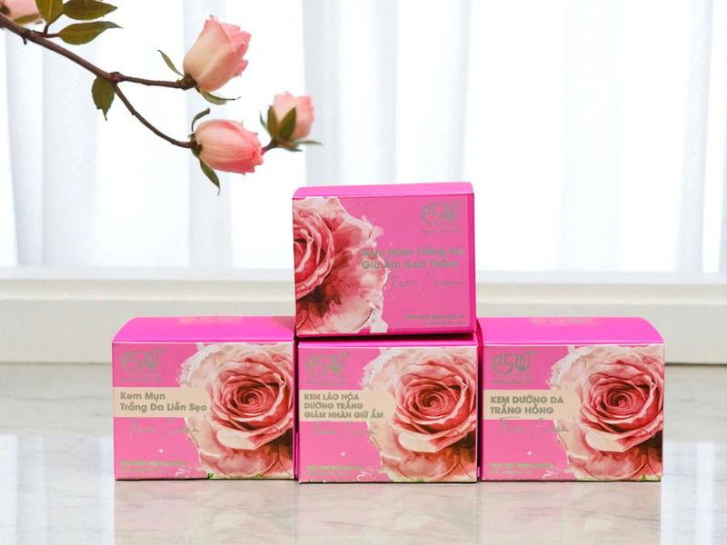 Mẫu Mới cty Kem Lão hóa Dưỡng trắng giảm nhăn 18g MUA 3 HŨ TẶNG BODY KIM NGÂN 120G Dưỡng Ẩm Da Làm Đẹp Da