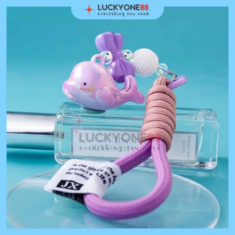 Gantungan kunci tali kain kepang paus kecil lucu warna-warni akrilik Tas Whale Resin Clay Bag Charm 7