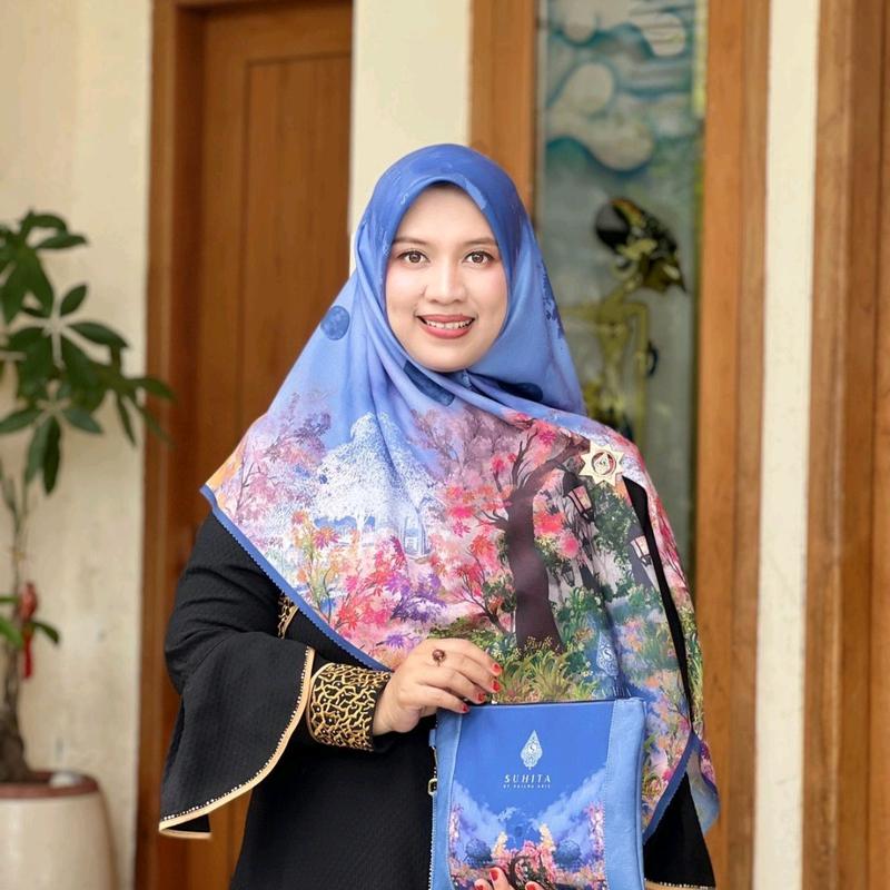 Jilbab Lintang Manik Roro Suhita 3