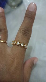 Product Review of [ Beli 2 Produk Apapun Gratis 1 ] La Vienne -  Odette - Cincin Titanium Wanita Anti Karat Aesthetic - Perhiasan Elegan Cantik Mewah Simple Rings from N**e B**a N**l 0