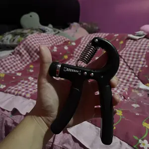 [READY] TrailTop Handgrip Hand Grip Alat bantu fitness Otot lengan Tangan Portable Outdoor grip