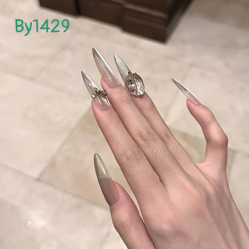 MÃ 707 NAILS BOX CAO CẤP MẮT MÈO ĐÍNH ĐÁ NỮ WOMEN