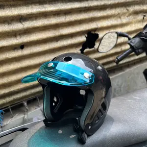 HELM RAFTING/SKATE BOARD/ARUM JERAM HITAM GLOSY