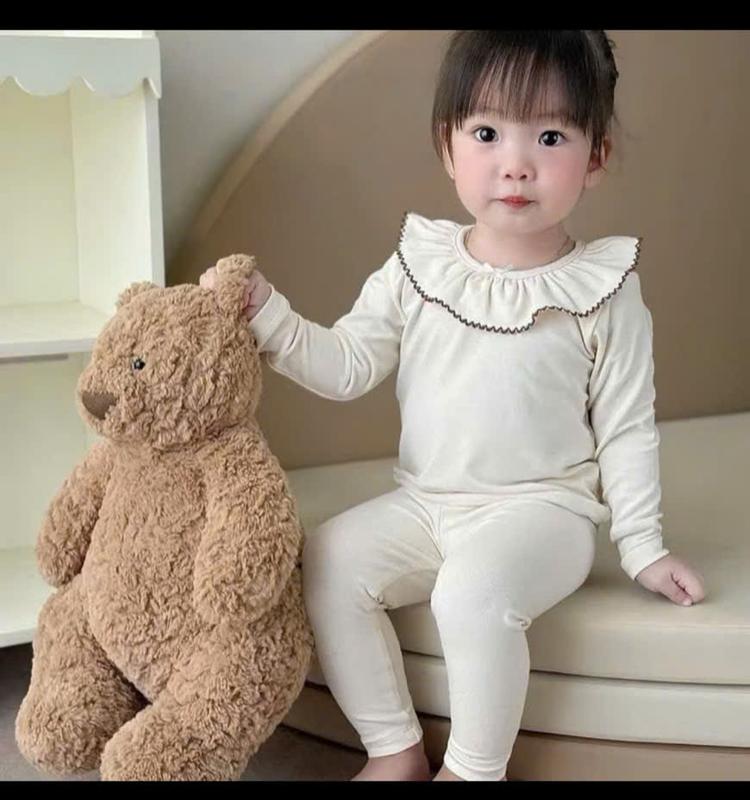 TẶNG TẤT- VẢI ĐẸP - A03 Bộ Quần Áo Cổ Sen Chất Liệu COTTON BOZIP HÀN Cho Bé Gái 6-15kg Thích Hợp Cho Trời Thu Đông Giúp Bé Giữ Ấm Và Thoải Mái