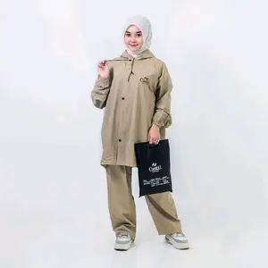 Castil Jas Hujan Pria Wanita Anti Bocor Tebal Raincoat CASTIL dengan Desain Praktis dan Fungsional untuk Pengguna