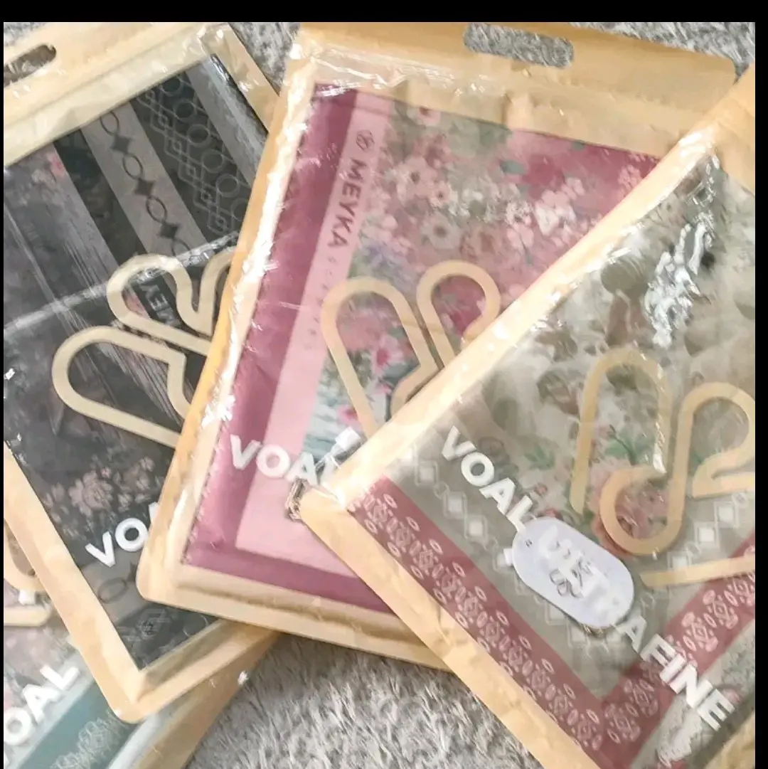 HIJAB MEYKA SCARVES BAHAN VOAL ULTRAFINE
