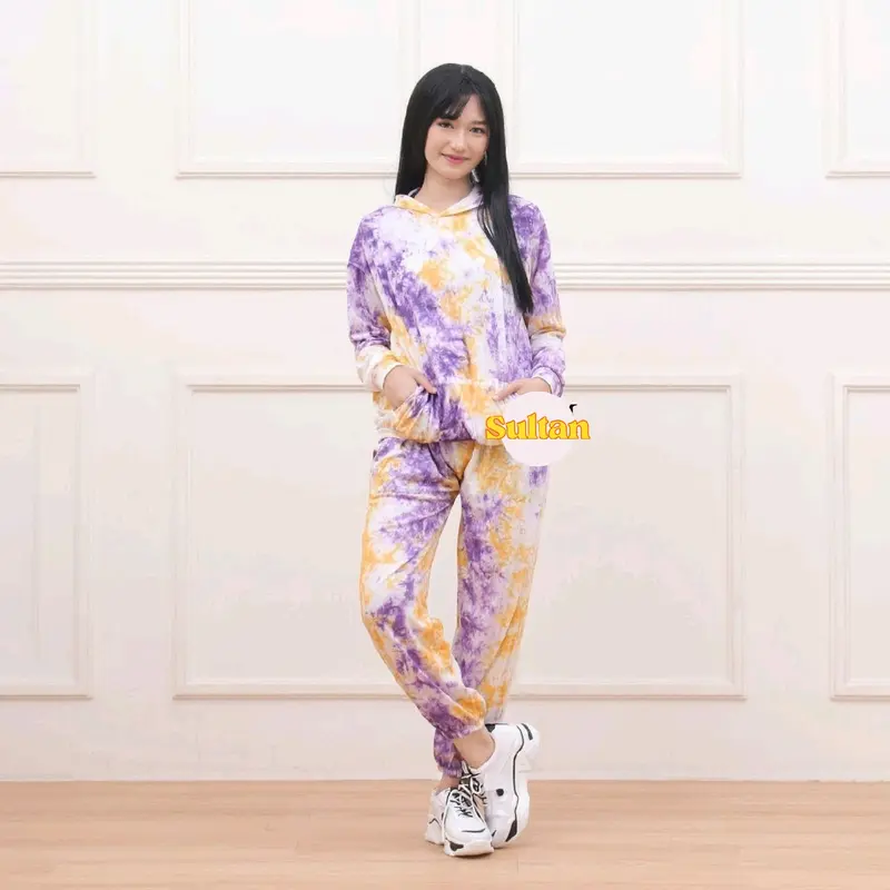 Setelan baju wanita setelan baju pelangi setelan hoodie perempuan Kaos Motif Nyaman Tie minimalis warna hitam 4