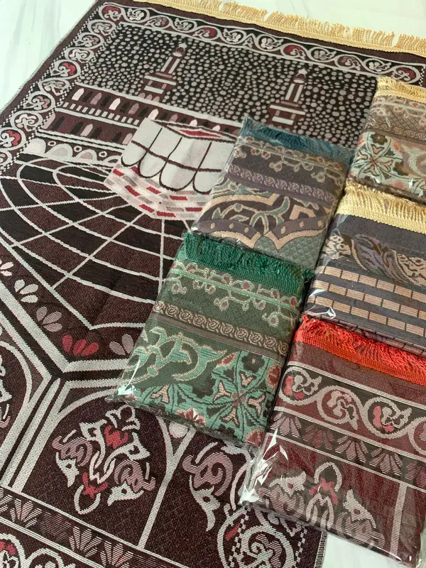 Sajadah Tas Travel Kain Polikatun Rajut Chenil Dewasa Besar Souvenir Oleh Oleh Haji Umroh Sajadah Turki 5
