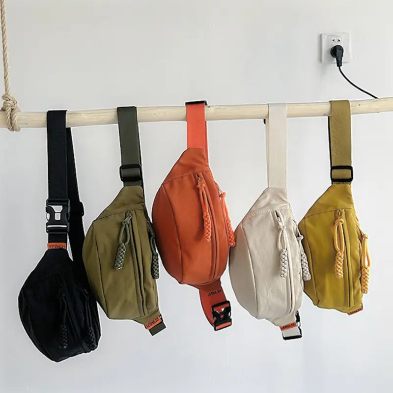 Tas Pinggang Fashion Wanita Trendy / Tas Wanita Bahan Nylon Waterproof / Tas Pinggang Wanita Kekinian Waistbag 4