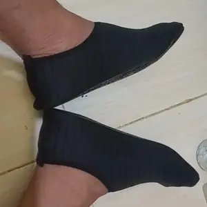 Pria & Wanita Sepatu Pantai Olahraga Air Cepat Kering Aqua Shoes Sepatu Mancing  Anti Slip/Renang/Diving/Yoga