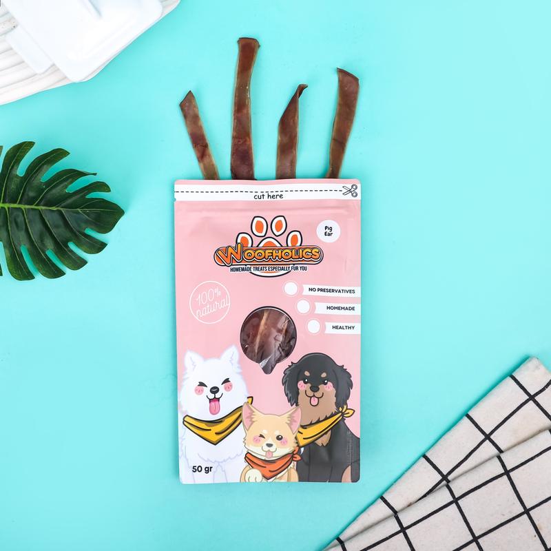 Woofholics Pig Ear Strips / Kuping Babi / Dog Snack Cemilan Anjing 0