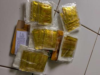 Product Review of PRomo Paket 5 Box isi 50 pcs koyo kinoki Gold Detox foot pads menyerap racun dalam tubuh from r**2 1