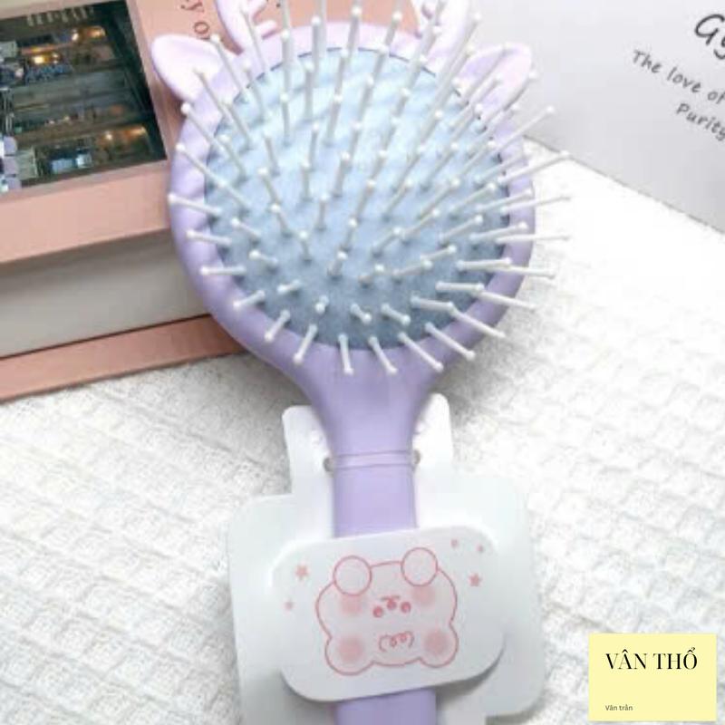 (MUA 1 TẶNG 1) Set 2  gương Lược Cầm Tay Chải Tóc Màu - Lược Gỡ Rối Tiện Lợi, gương trang diểm hàng đẹp cứng cáp, tặng 1 móc khoá hoạt hình, mặt trước là lược gỡ rối, mặt sau là gương 2 in 1 4