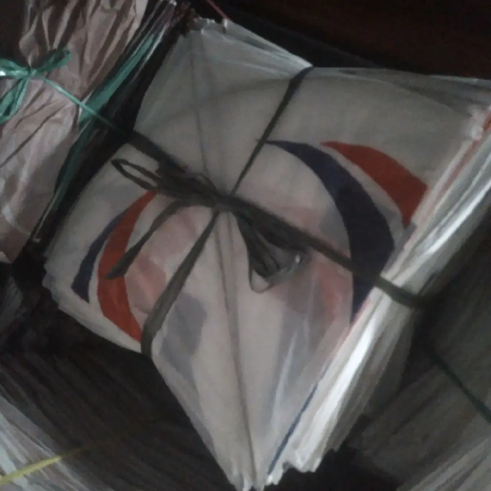 Layangan Kertas Pulas jabrug uk 58 , isi 50 pcs  + bonus