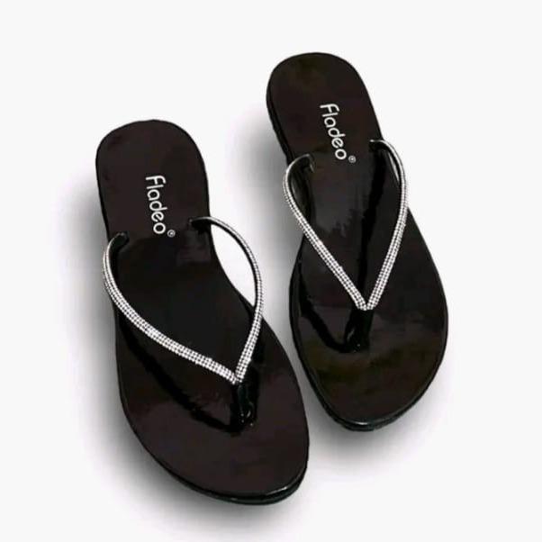 GIRLSTYLE- Sandal Wanita Terbaru /Sandal Japit Terbaru Kekinian Trendy Korea japit otsoul Bahan Premium Coklat 2